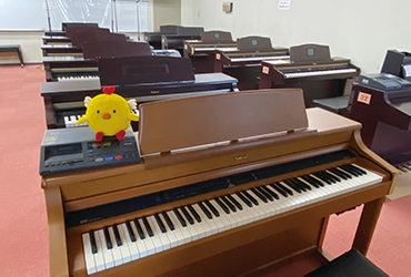 理論講義室・ピアノ練習室